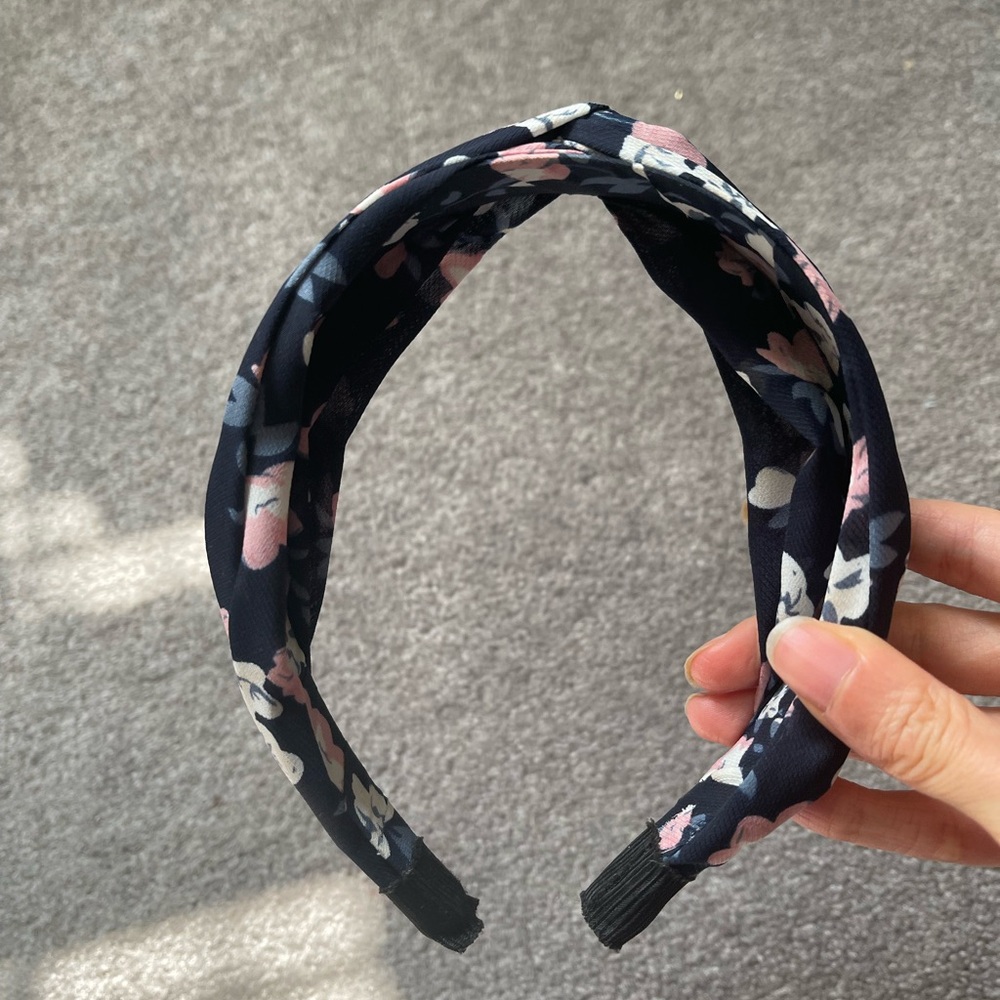 Blue flower headband